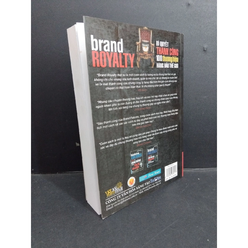 Brand royalty bí quyết thành công 100 thương hiệu hàng đầu thế giới mới 80% ố gấp bìa 2011 HCM2811 Matt Haig MARKETING KINH DOANH 917944