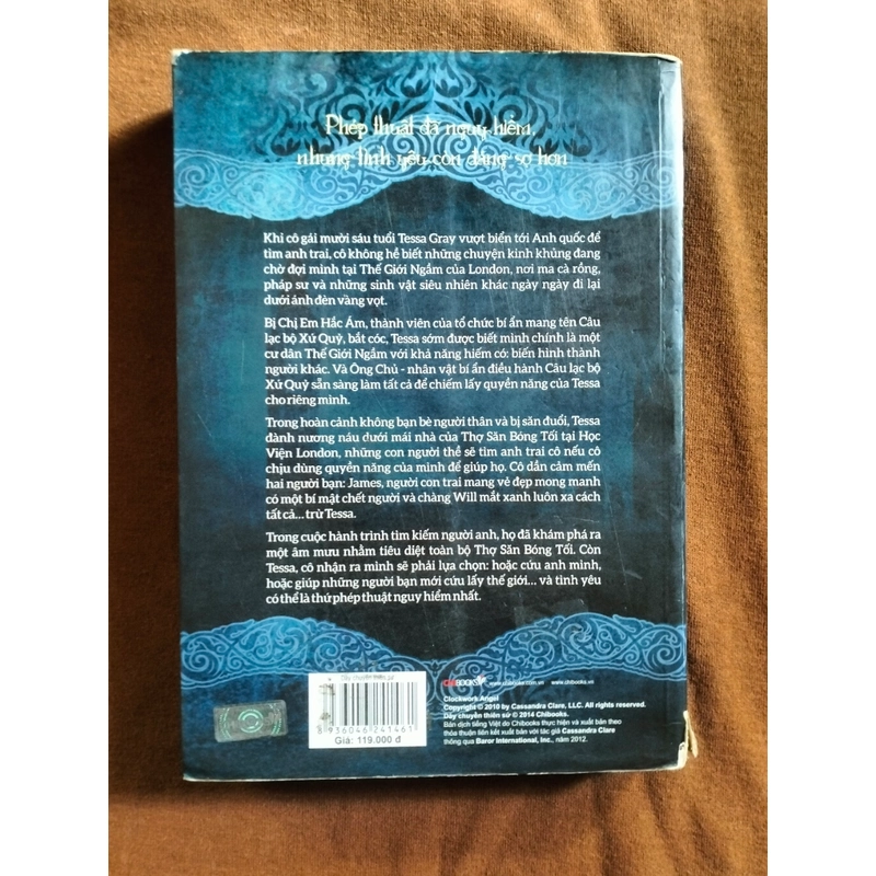 "Quân Đoàn Hủy Diệt – Dây Chuyền Thiên Sứ" - Cassandra Clare 548378