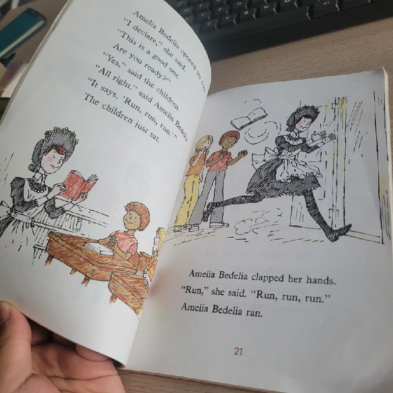 Teach Us, Amelia Bedelia  Peggy Parish & Lynn Sweat 531353