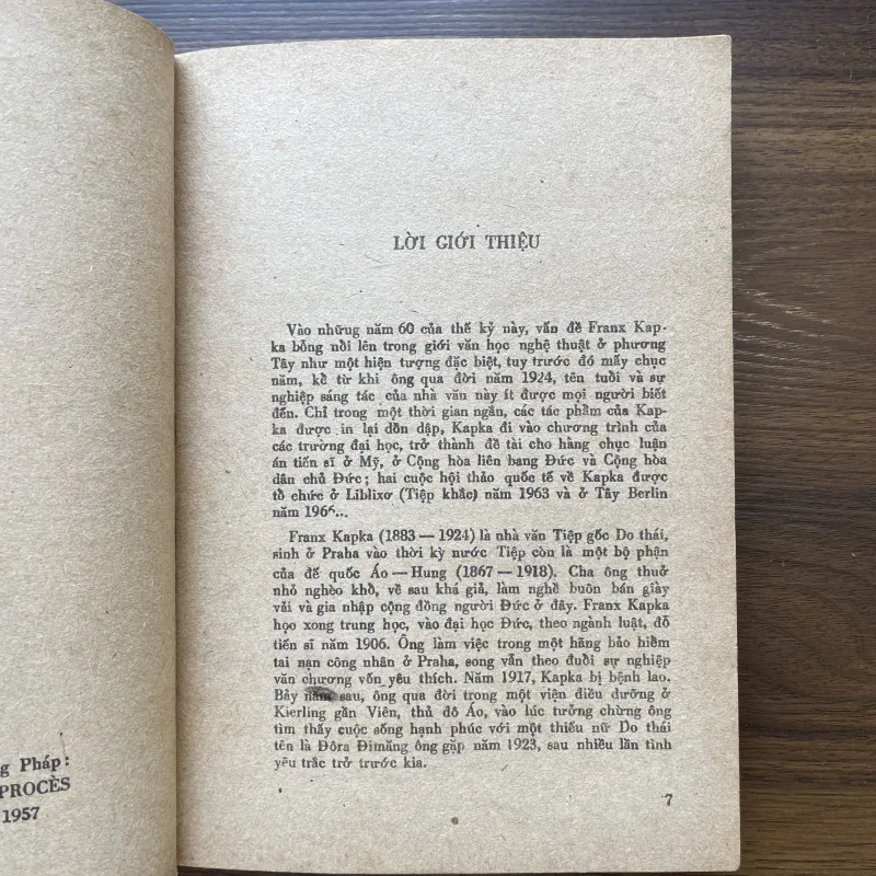 Vụ án hoá thân - Franx Kapka 977656
