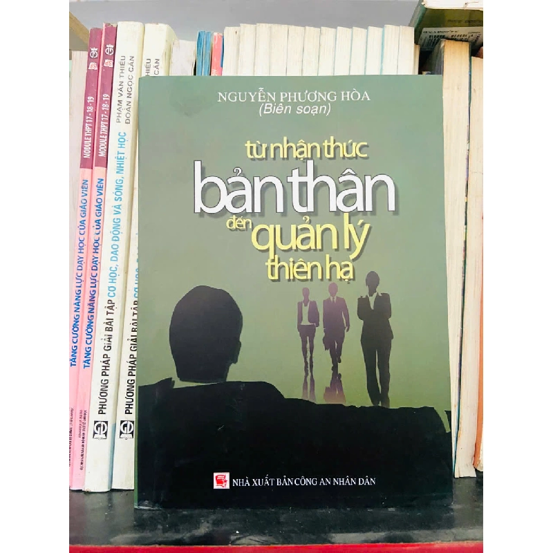 Từ nhận thức bản thân đến quản lý thiên hạ (Kỹ năng sống) VAVO 1043228