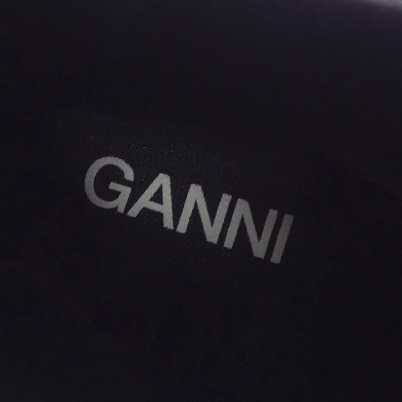 【Khuyến mãi】Giày bốt GANNI 660732