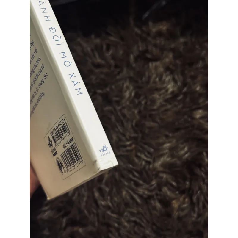 Cảnh đồi mờ xám 937340