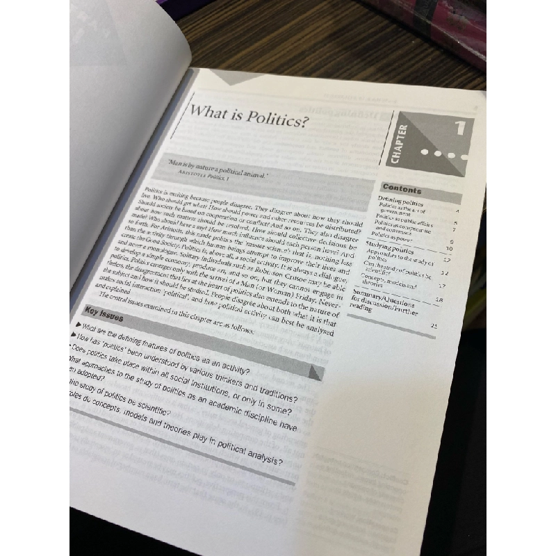 Politics, 2nd edition - Andrew Heywood 363159