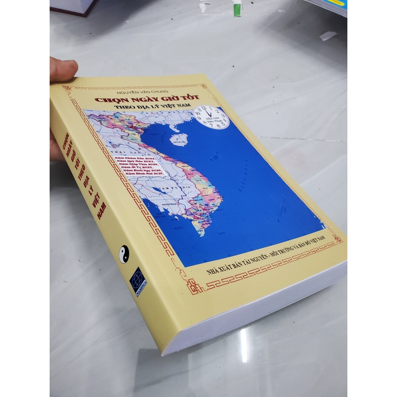 Chọn ngày giờ tốt theo địa lý Việt nam  383532