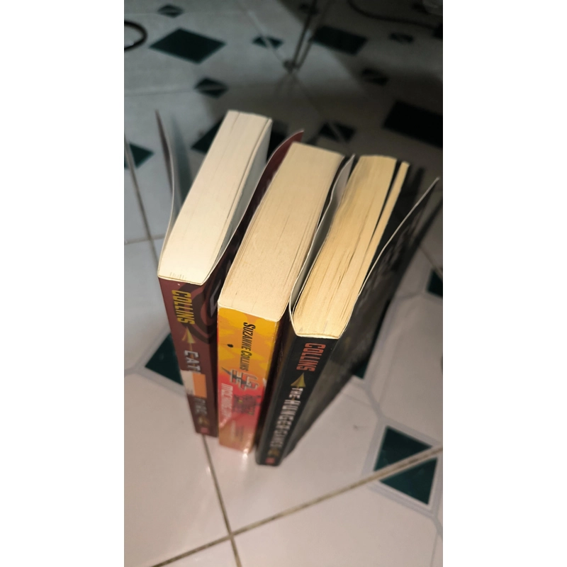 Combo 3 cuốn bìa mềm The Hunger Games 470308