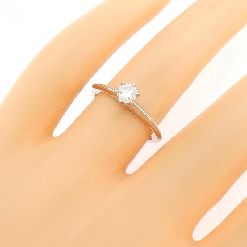 Nhẫn Solitaire Cổ Điển Tiffany 0.26CT - Hàng hiệu Chính Hãng 834368