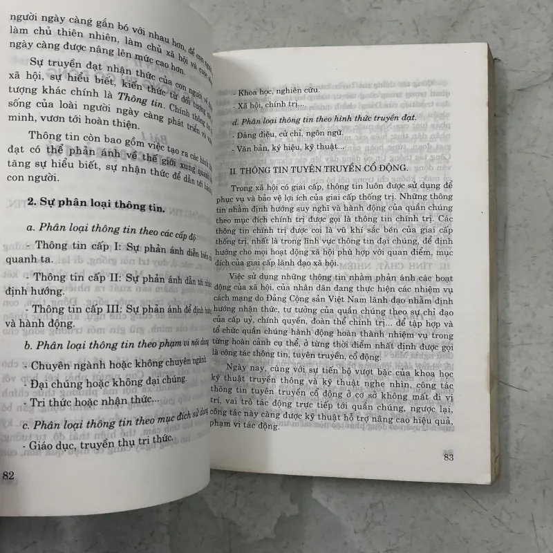 Tài liệu nghiệp vụ Văn hoá thông tin cơ sở 1011330