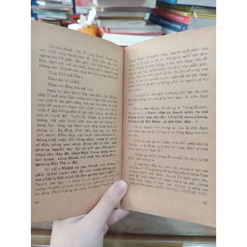 Hãy tin cậy chúng tôi - Trần Bạch Đằng 499390