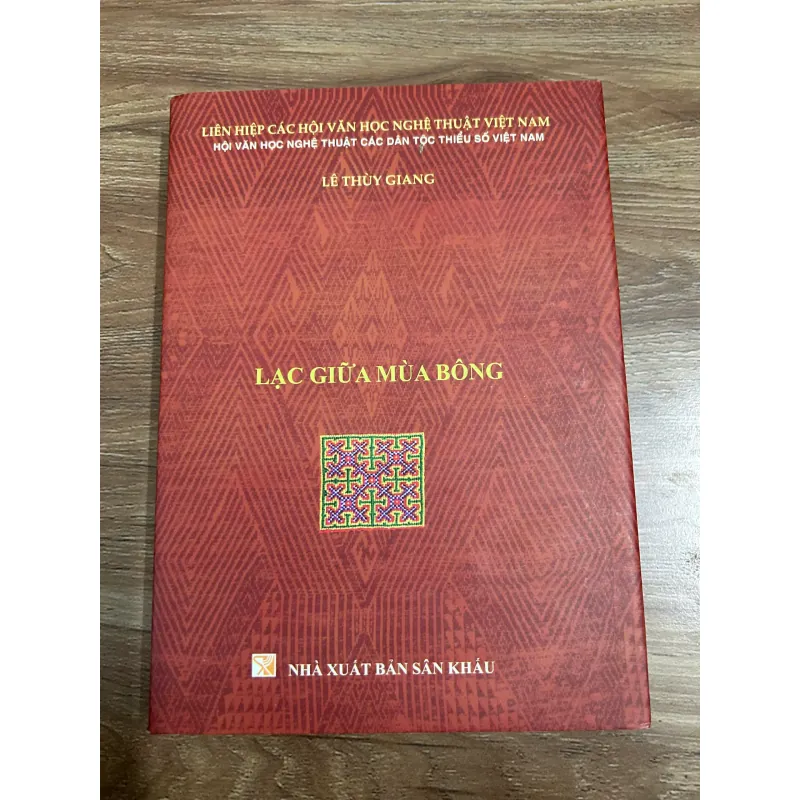 Lạc Giữa Mùa Đông - Lê Thùy Giang 762615
