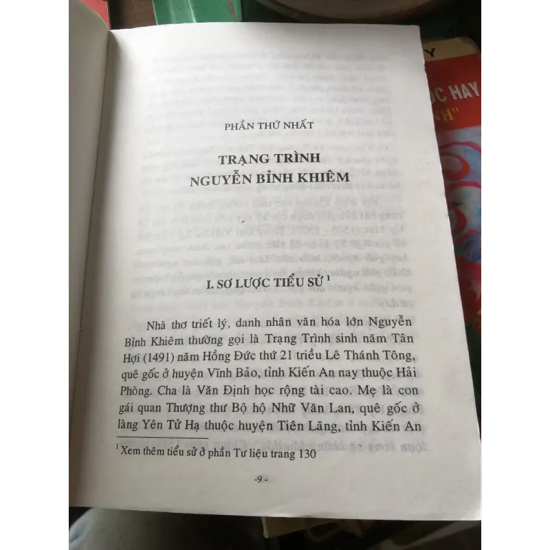 Giai thoại và sấm ký Trạng Trình 1036644
