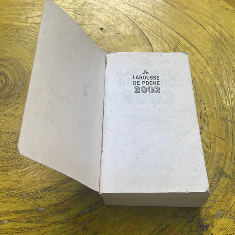 LE LẢOUSSE DE PO HE 2002 575408