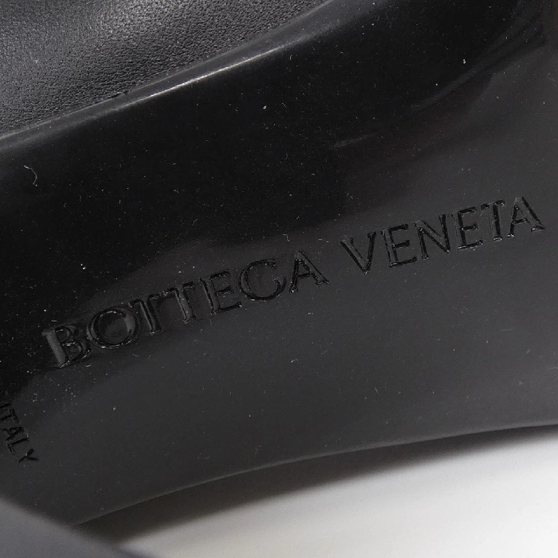 Bottega Veneta BOTTEGA VENETA Giày bốt dài 663209