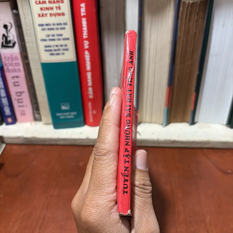 II Âm Nhạc: Tuyển Tập Những Bài Hát Tiếng Anh - 1994 780139