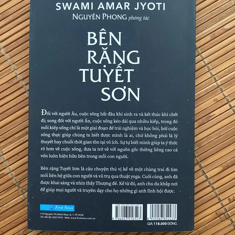 Bên rặng Tuyết sơn  731687