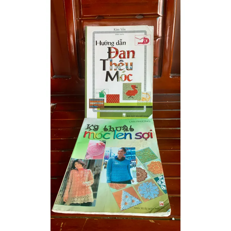 Sách hướng dẫn đan móc len 1001728