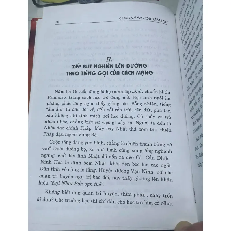 SÁCH LẶNG LẼ CÙNG THỜI GIAN 713360