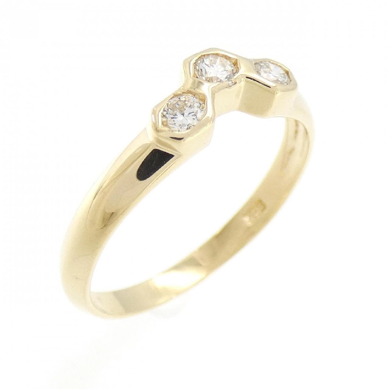 Nhẫn kim cương ba viên K18YG 0.17CT 670679