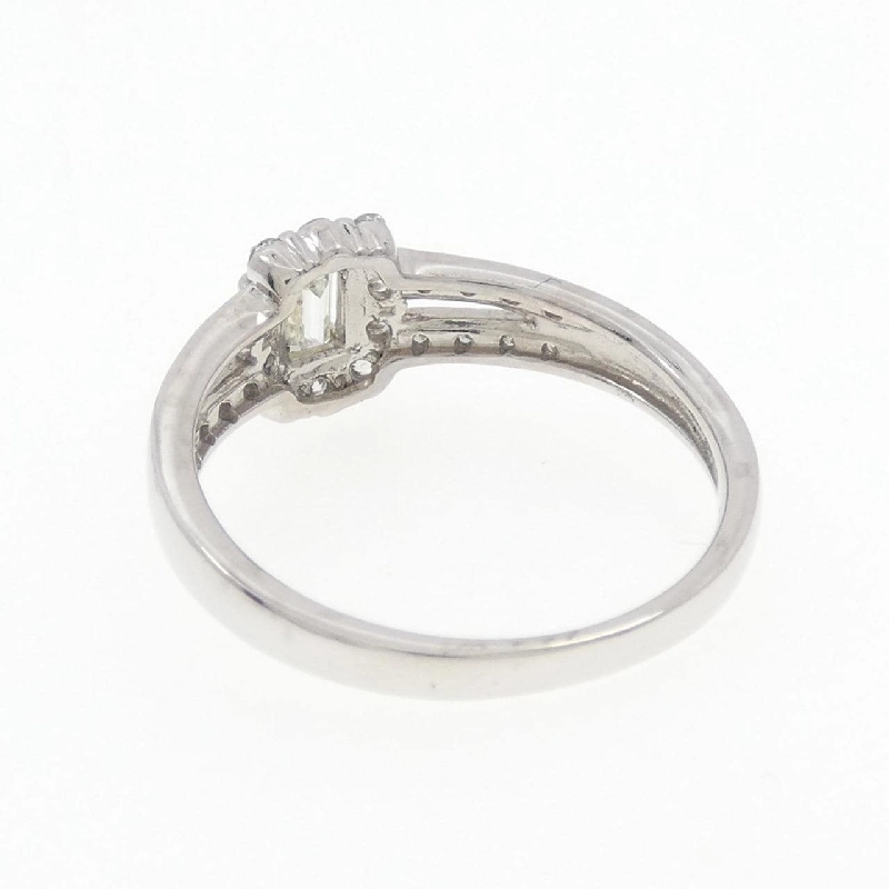 Nhẫn kim cương PT900 0.28CT 668220