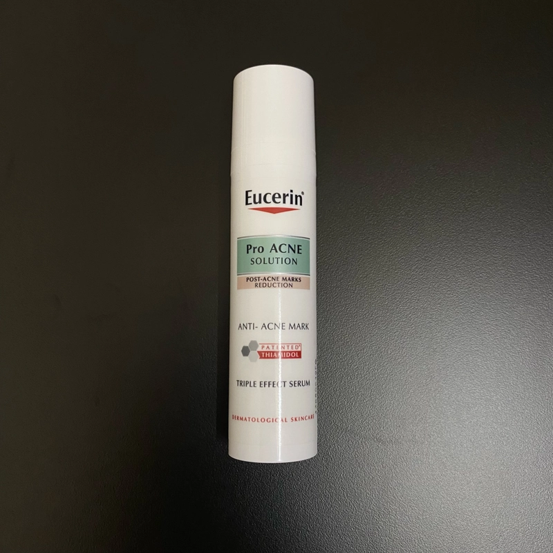 Tinh chất dưỡng mụn Eucerin Slolution New 100% 474684