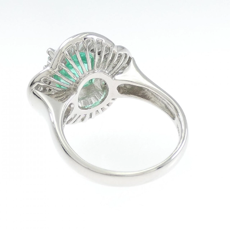 Nhẫn Emerald PT900 2.30CT - Hàng hiệu Chính hãng 853997