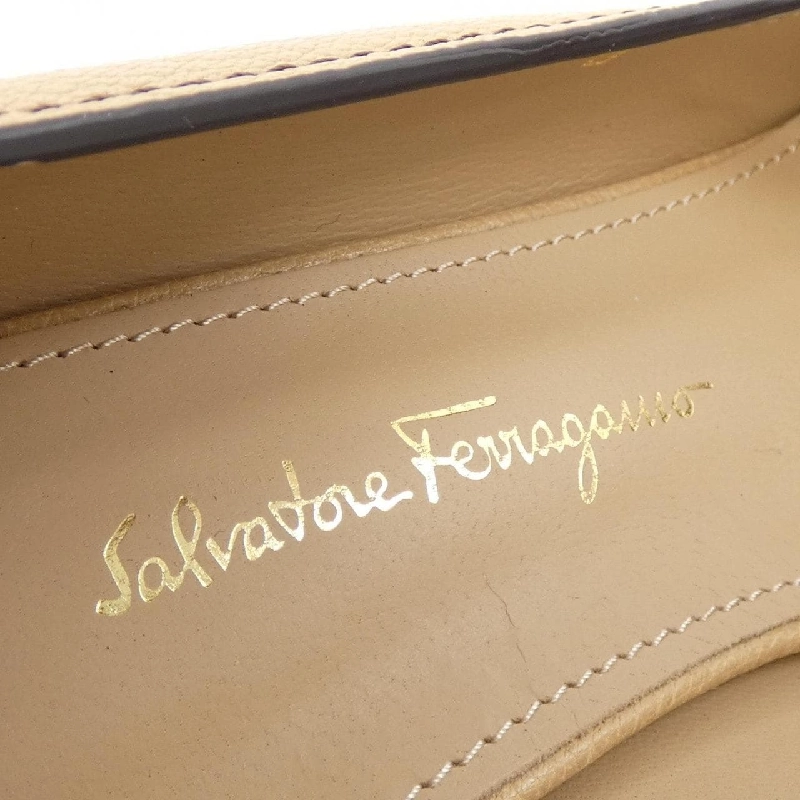 Giày cao gót SALVATORE FERRAGAMO - Hàng hiệu Authentic 829499