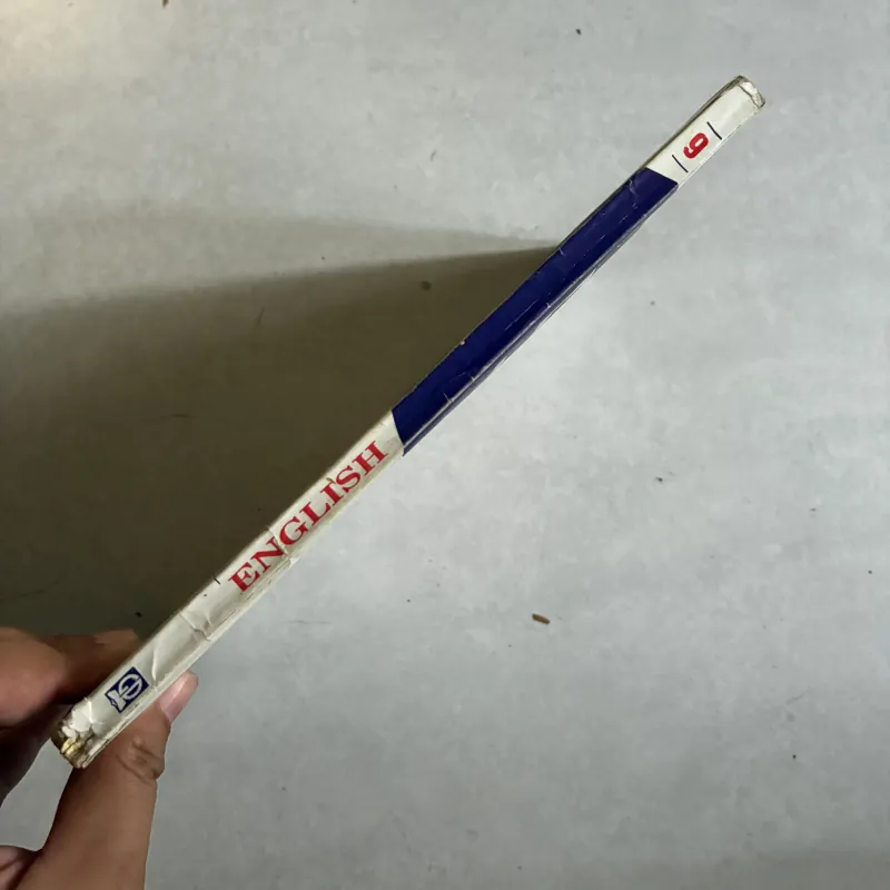 English 9 - 1996s 784021