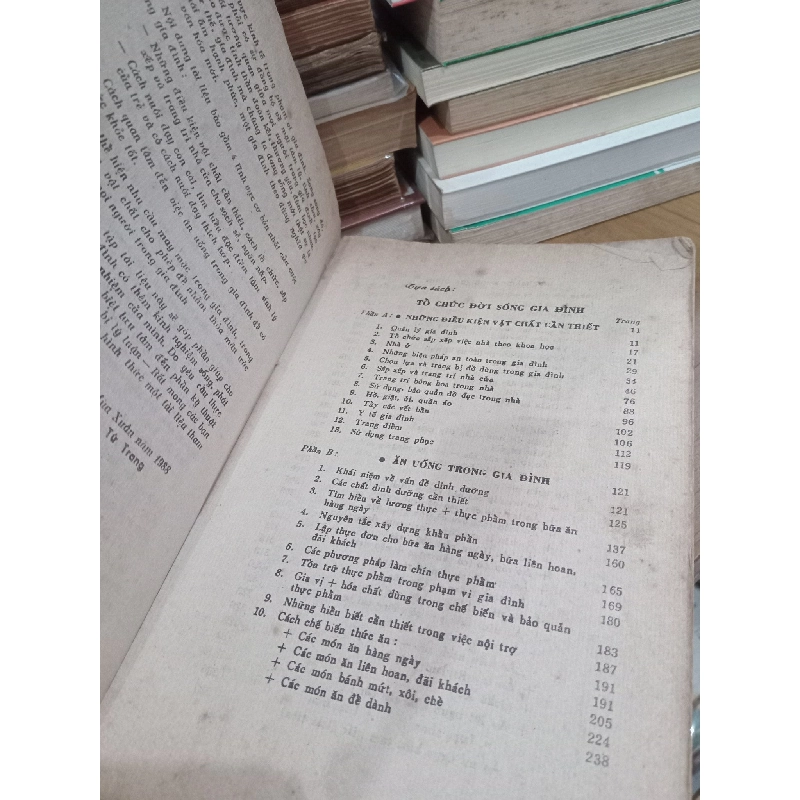 Tổ chức đời sống gia đình - Triệu Thị Chơi 779698