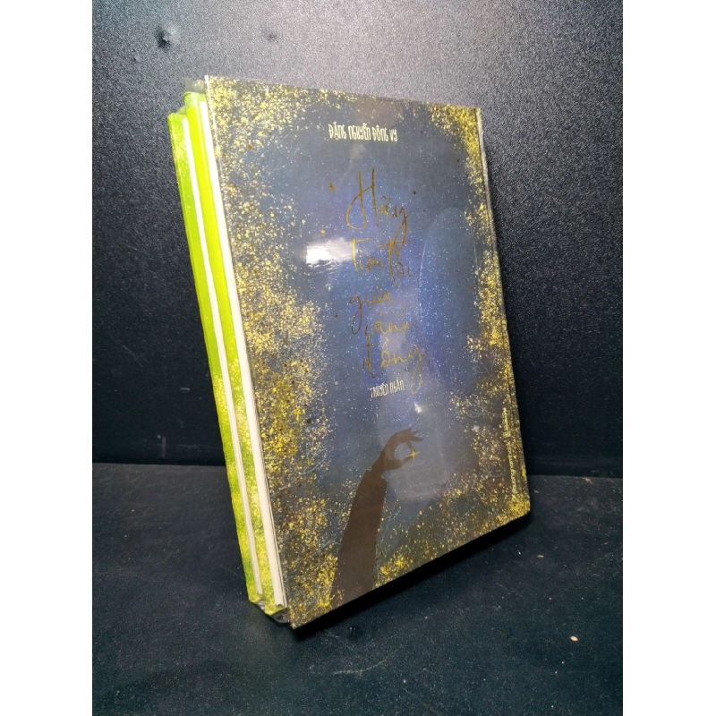 Hãy tìm tôi giữa cánh đồng ( bảng đặc biệt) mới 100% bìa cứng HCM.ASB0810 912064