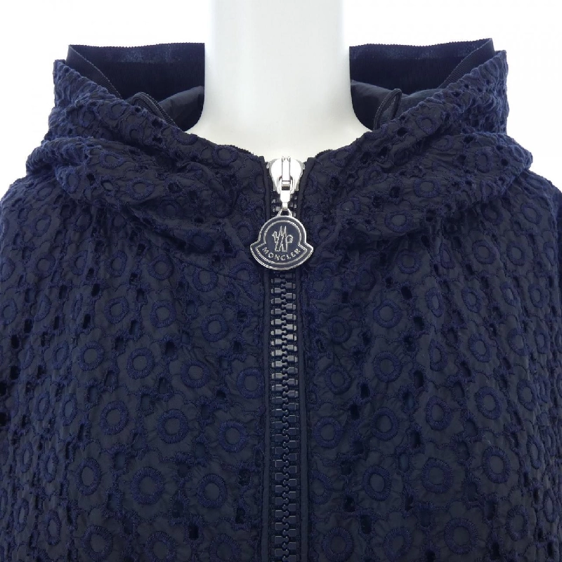 Áo khoác MONCLER - Hàng hiệu Authentic 638026