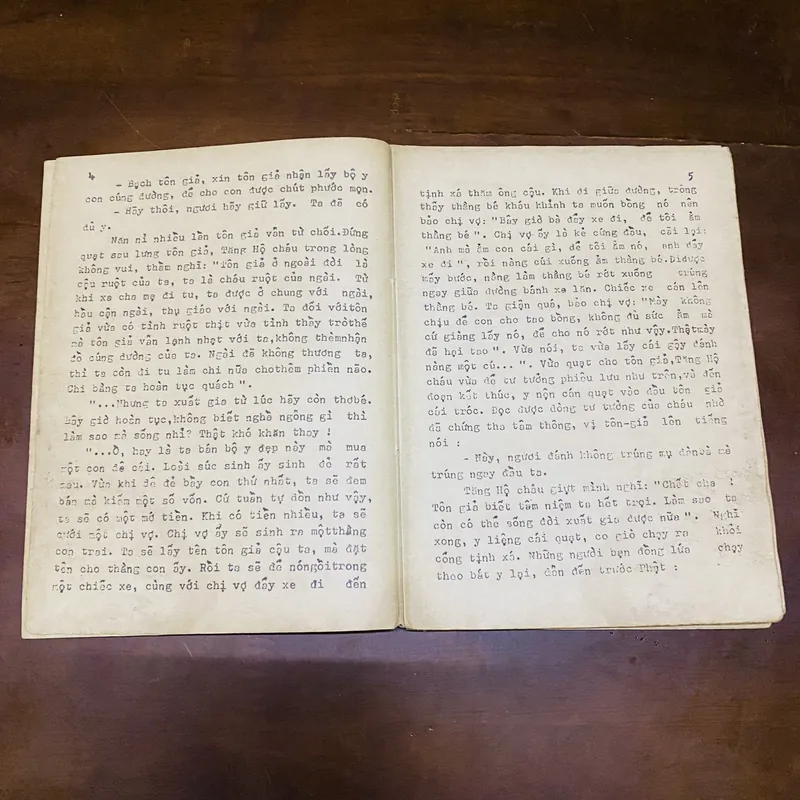 Tuyển tập truyện cổ Phật giáo  719697