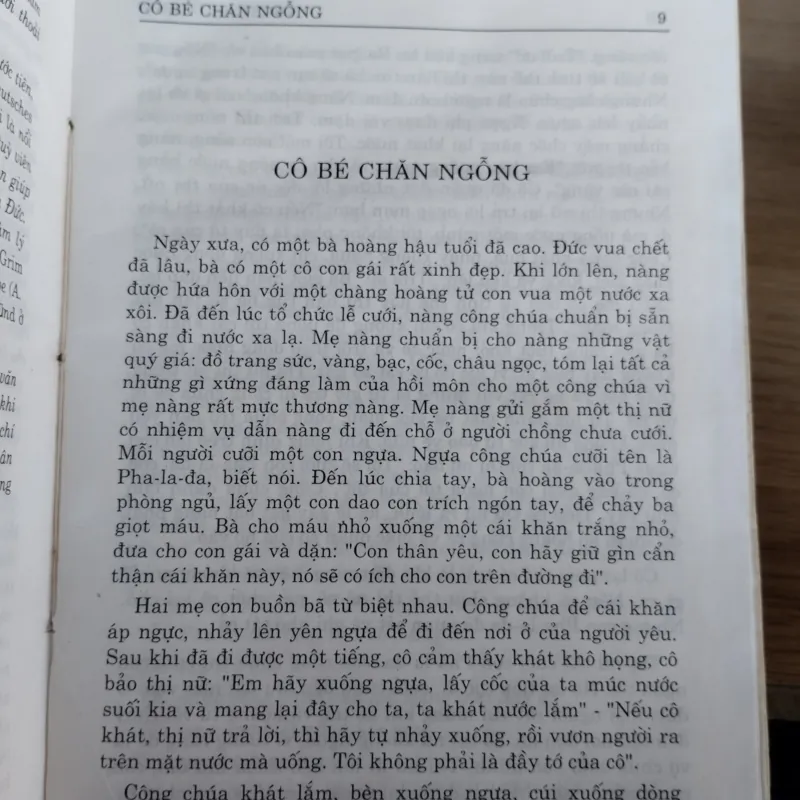 sách "Truyện cổ Grimm" Bìa cứng 997181