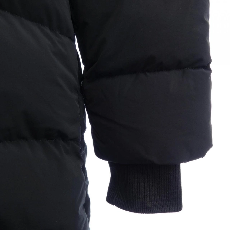 Áo khoác lông vũ BURBERRY 80186901 633967