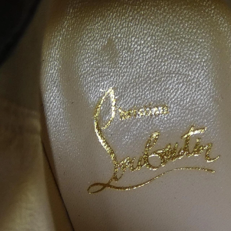 Giày bốt CHRISTIAN LOUBOUTIN 657911