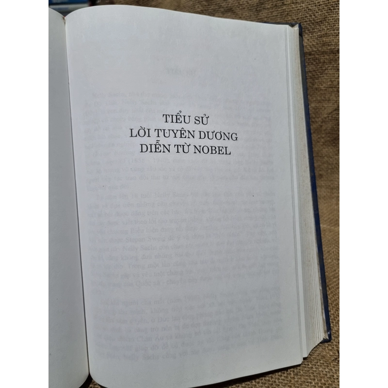 Các nhà Văn Thụy Điển giải Nobel: tiểu sử, lời tuyên dương và diễn từ, tác phẩm 304675