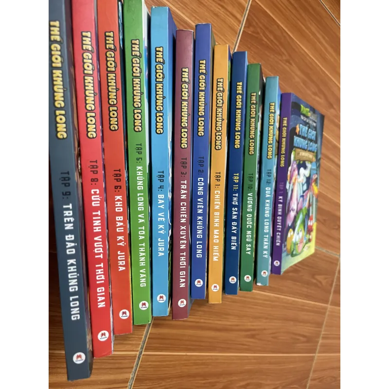 Truyện tranh Bộ 12 tập Thế giới khủng long 1010737