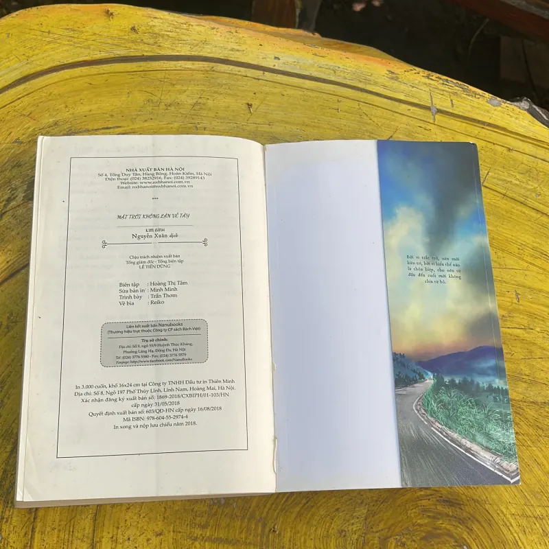 MẶT TRỜI KHÔNG LẶN VỀ TÂY - KIM BÍNH 777983