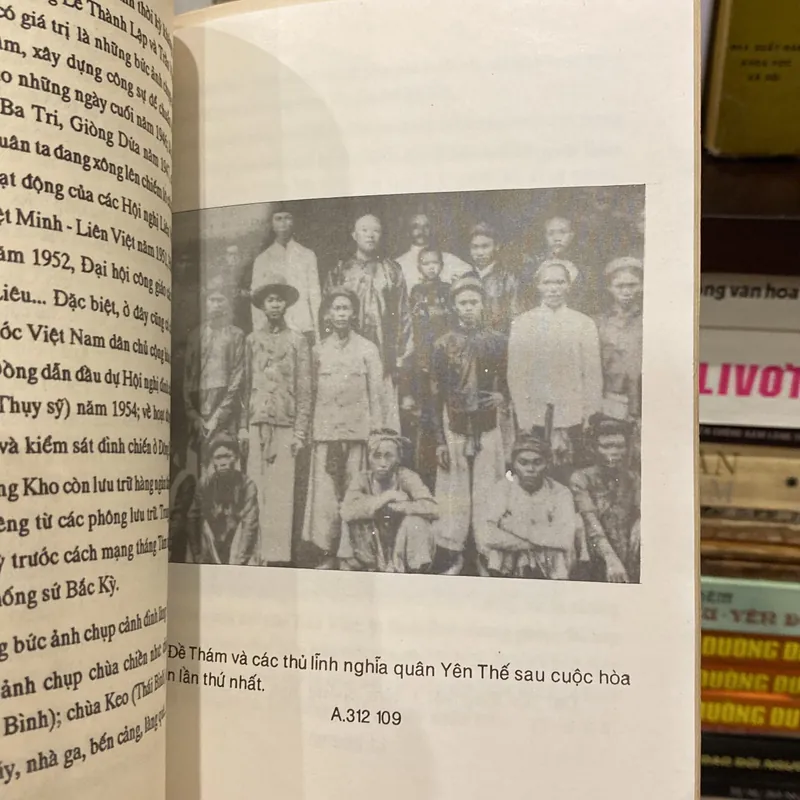 TRUNG TÂM LƯU TRỮ QUỐC GIA - 1, Lưu hành nội bộ, xuất bản 1989 559400