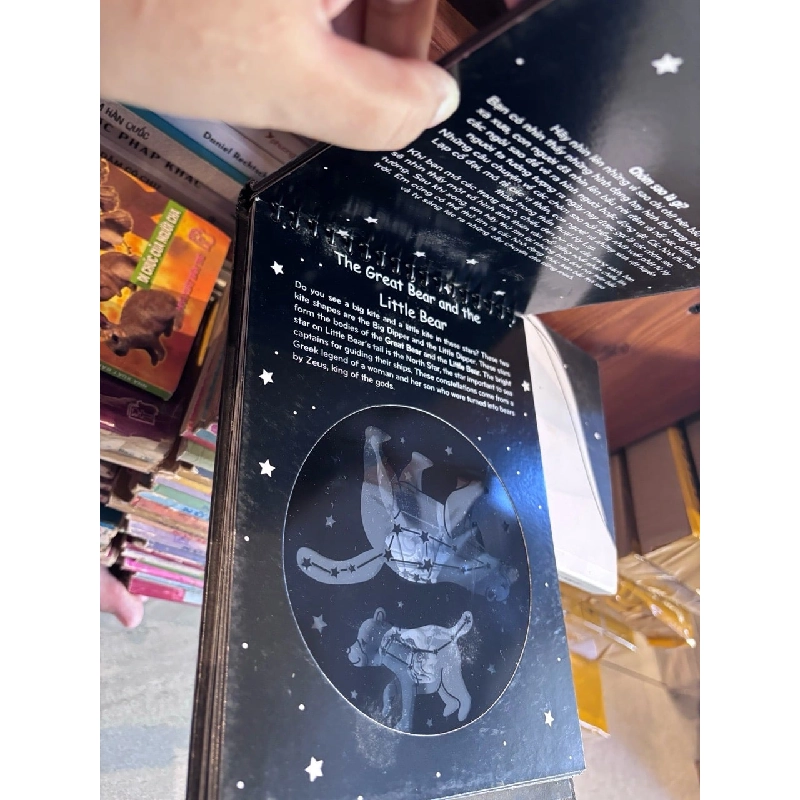 Sách chiếu bóng Bedtime Shadow, Truyện kể trên tường : Mật ngữ các chòm sao ( Lê Quỳnh Hoa dịch ) 451931