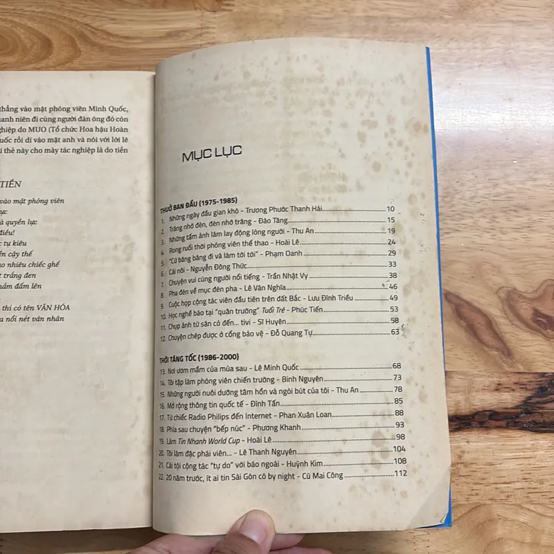 II Báo Tuổi Trẻ: Chuyện Nghề Chuyện Người - Nhiều Tác Giả - 2015 689822