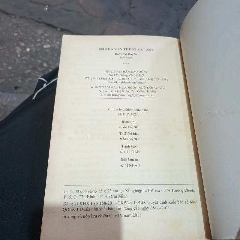 108 Nhà Văn Thế Kỷ XX- XXI - Đoàn Tử Huyến 759244