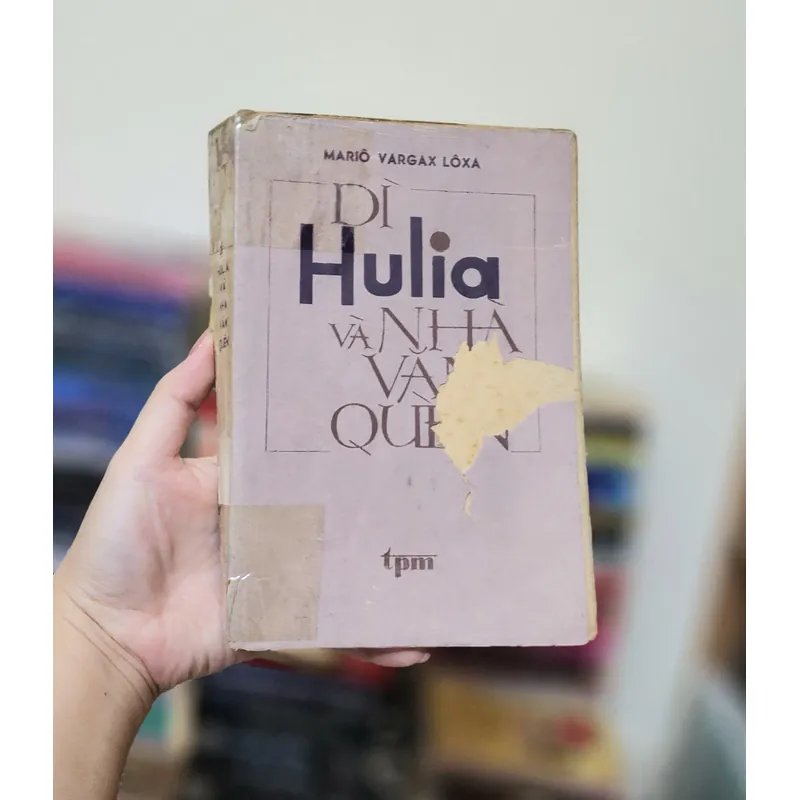 DÌ HULIA & NHÀ VĂN QUÈN 709240