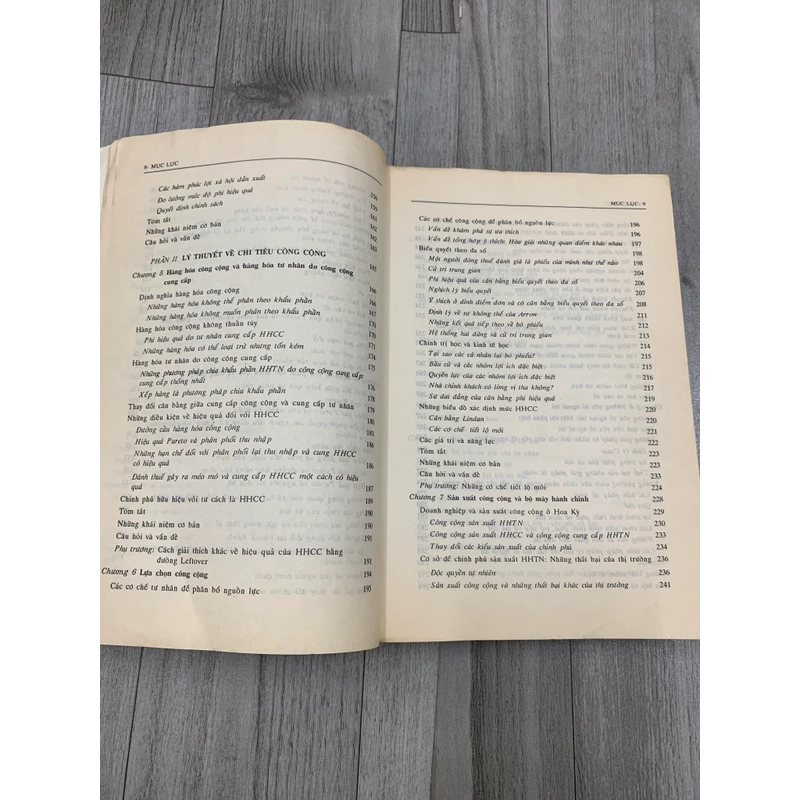 Kinh tế học công cộng - Joseph E Stiglitz. 2b5 551575