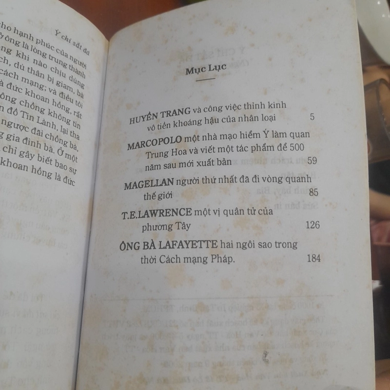 Nguyễn Hiến Lê - Ý CHÍ SẮT ĐÁ 472186