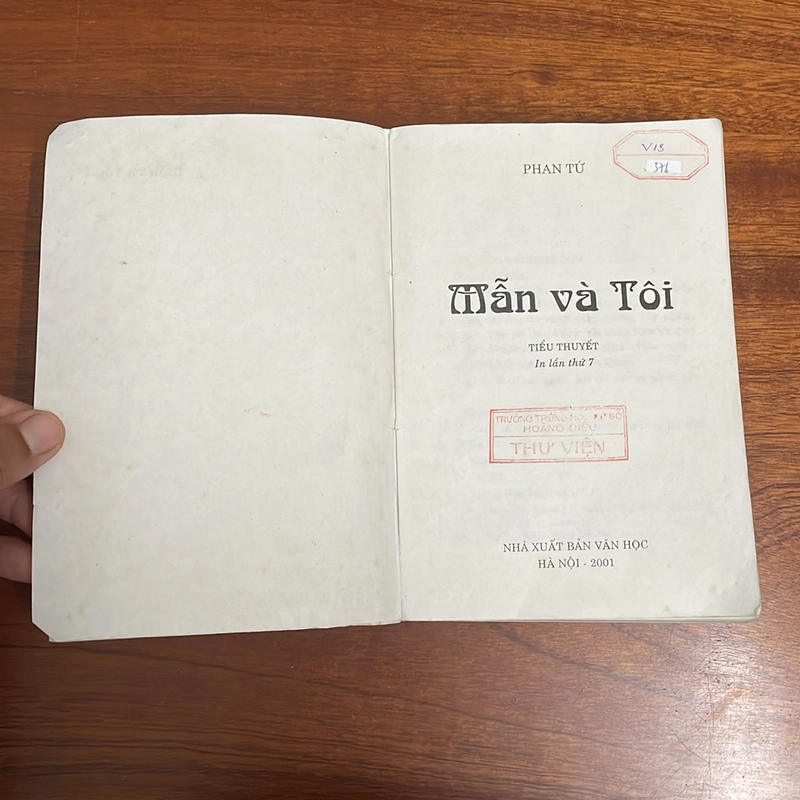 II Văn Học Việt Nam: Mẫn Và Tôi - Phan Tứ - 2001 497259
