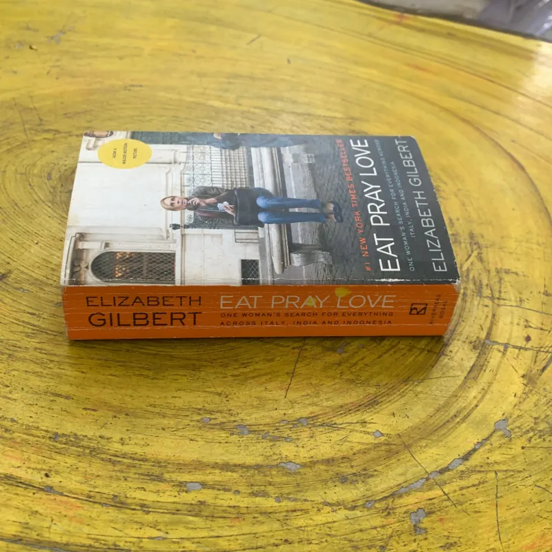 EAT PRAY LOVE - ELIZABERT GILBERT  790279