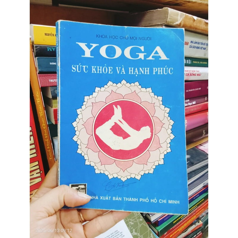 Yoga Sức Khoẻ Và Hạnh Phúc 472948
