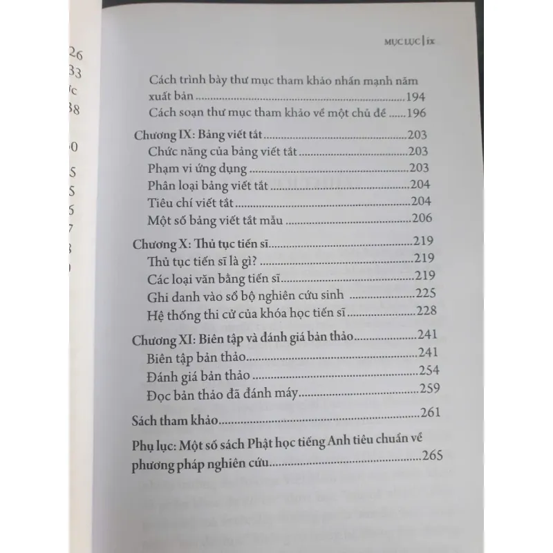Cẩm Nang Viết Khảo Luận Luận Văn Và Luận Án 737674