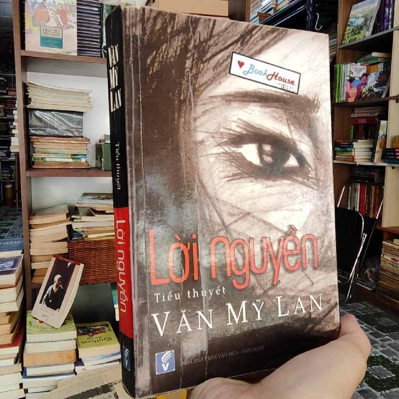 Lời nguyền - Văn Mỹ Lan 335039