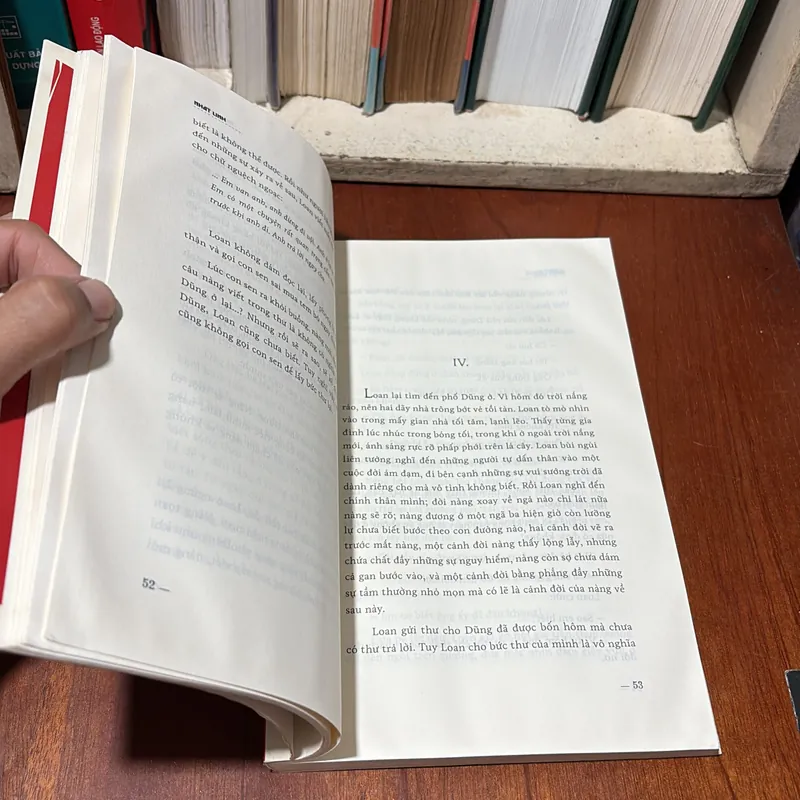 II Tủ Sách Khuê Văn _ Tự Lực Văn Đoàn: Đoạn Tuyệt (Tiểu Thuyết) - Nhất Linh - 2018 721066